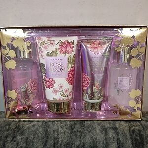 Tahari, NIB, Rose Bloom, Bath & Body Collection, 4 PIECE SET